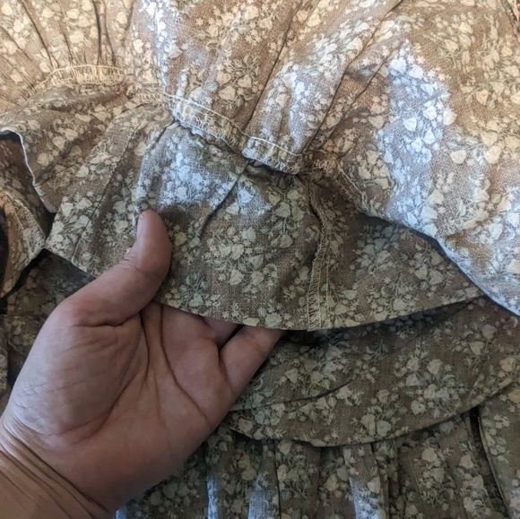 70s Vintage Child's sized Gunne Sax Outfit (Blouse and Skirt) - Picture 10 of 10